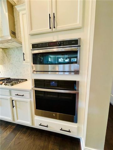 423 HARGROVE Lane, Decatur, GA 30030