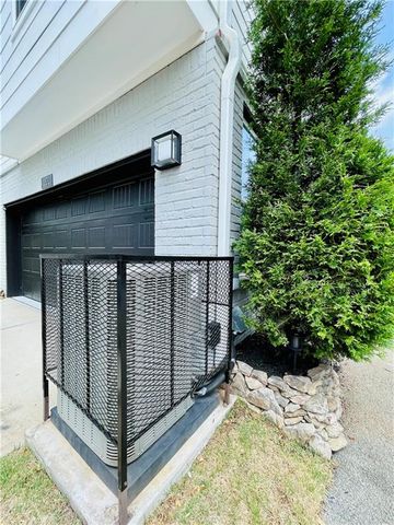 423 HARGROVE Lane, Decatur, GA 30030