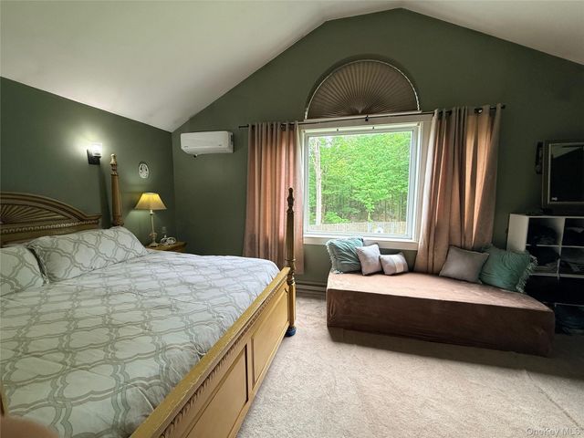67 Lakeland Drive, South Fallsburg, NY 12779