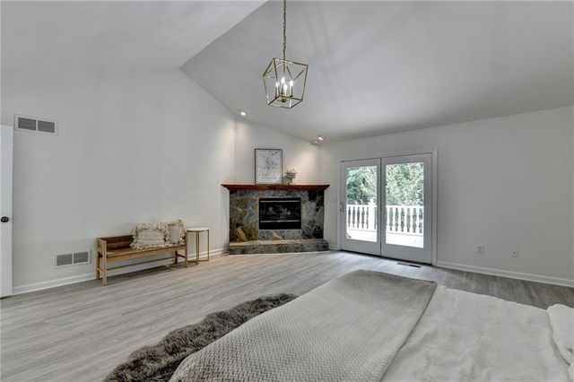 421 Oakleaf Trail, Suwanee, GA 30024