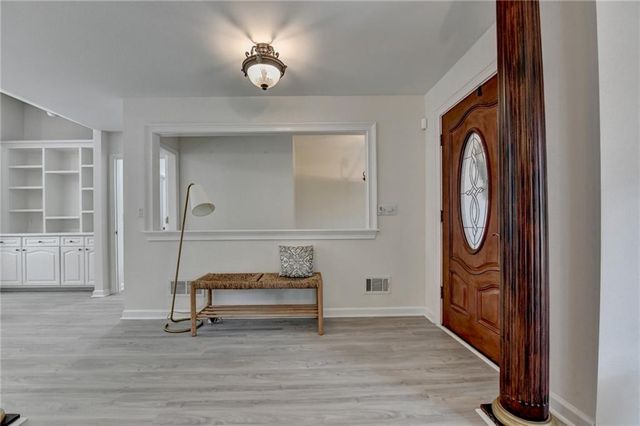 421 Oakleaf Trail, Suwanee, GA 30024