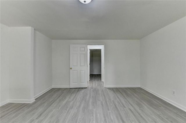 421 Oakleaf Trail, Suwanee, GA 30024