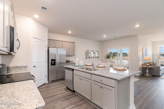 1017 Woods Crossing Road SW, Supply, NC 28462