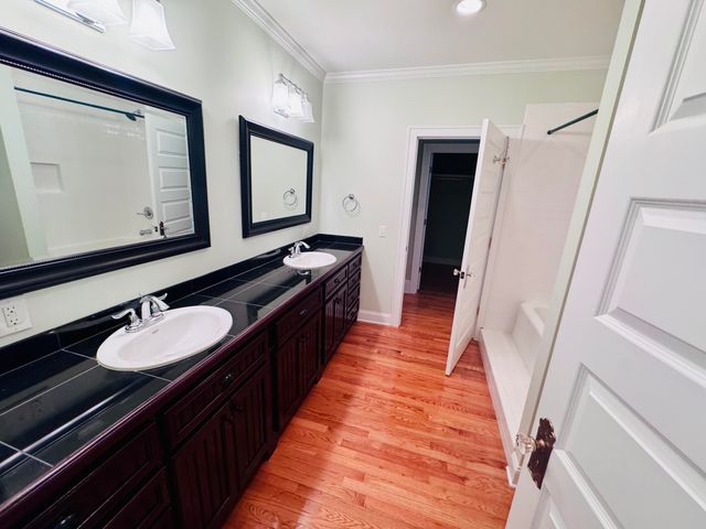 5 S Rosemary Avenue, Andrews, SC 29510