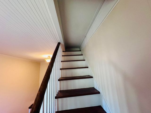 5 S Rosemary Avenue, Andrews, SC 29510