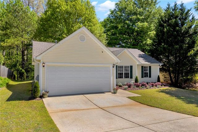 132 Amelia Creek Way, Lawrenceville, GA 30045