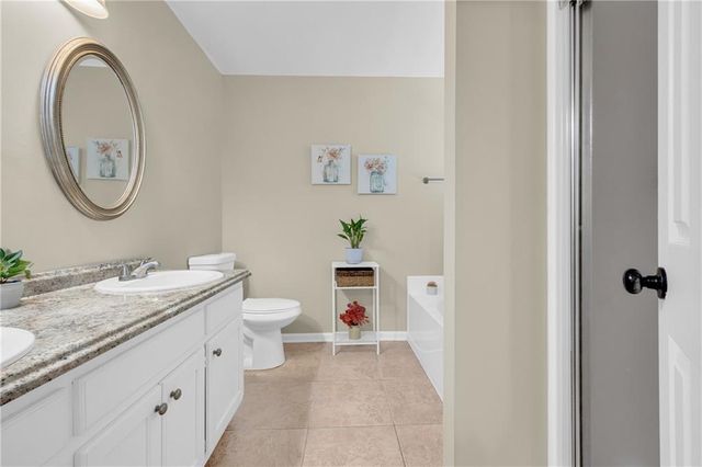 132 Amelia Creek Way, Lawrenceville, GA 30045