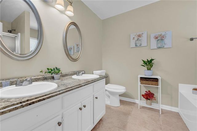 132 Amelia Creek Way, Lawrenceville, GA 30045