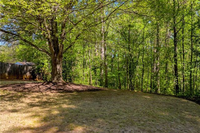 132 Amelia Creek Way, Lawrenceville, GA 30045