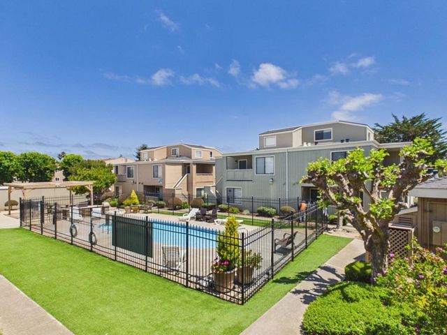 820 Casanova Avenue 61, Monterey, CA 93940