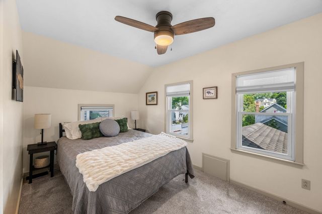 32 Crescent Ave, Beverly, MA 01915