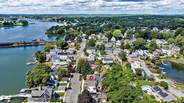32 Crescent Ave, Beverly, MA 01915