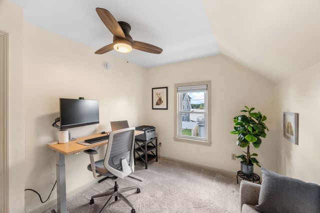 32 Crescent Ave, Beverly, MA 01915