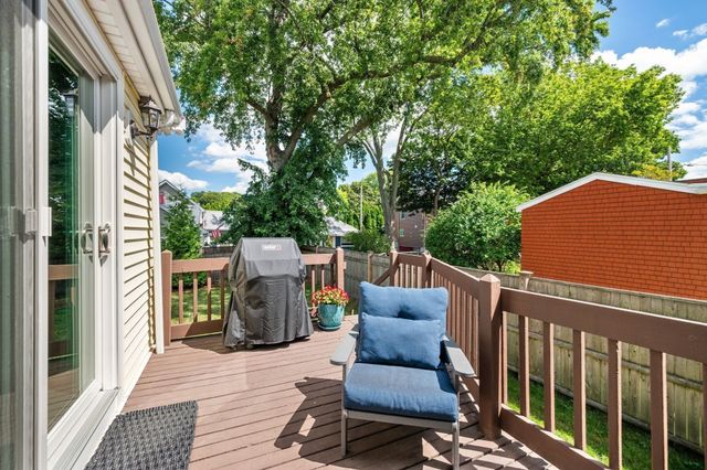 32 Crescent Ave, Beverly, MA 01915