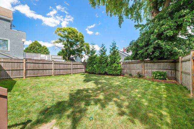32 Crescent Ave, Beverly, MA 01915