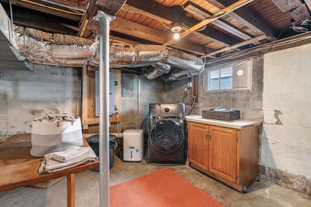 32 Crescent Ave, Beverly, MA 01915