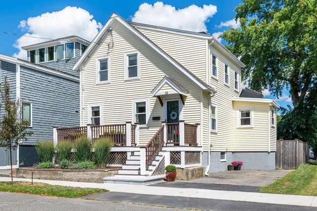 32 Crescent Ave, Beverly, MA 01915
