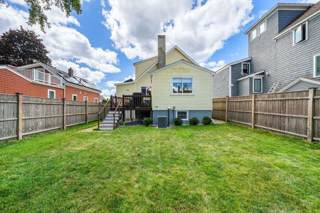 32 Crescent Ave, Beverly, MA 01915