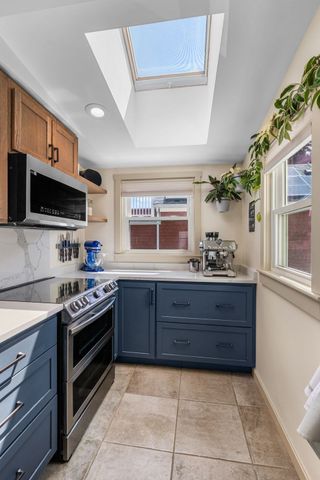 32 Crescent Ave, Beverly, MA 01915