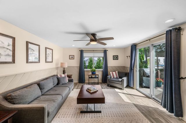 32 Crescent Ave, Beverly, MA 01915
