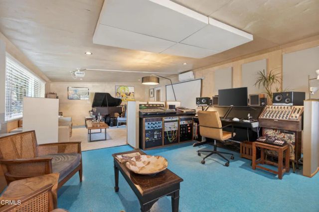 335 Encino Drive, Oak View, CA 93022