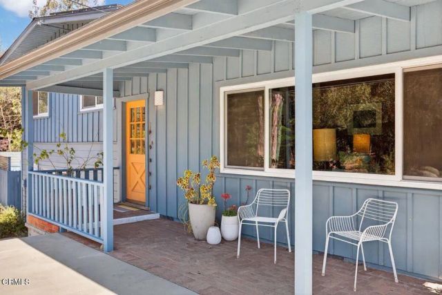 335 Encino Drive, Oak View, CA 93022