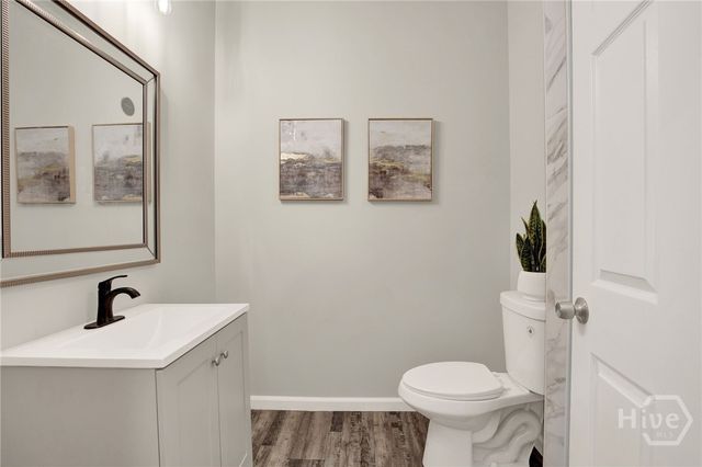 2016 Eppinger Street, Savannah, GA 31415