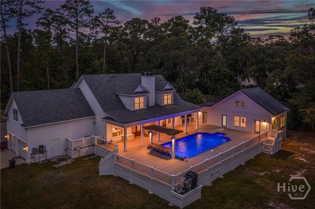 98 Green Island Road, Savannah, GA 31411