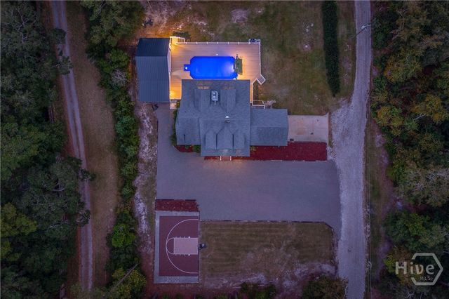 98 Green Island Road, Savannah, GA 31411