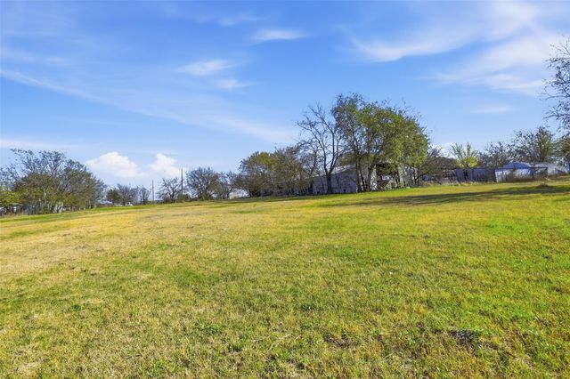 3822 Ragged Rock Court, Joshua, TX 76058