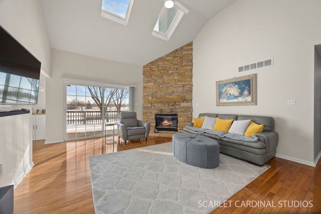 20259 S Countryside Court, Frankfort, IL 60423