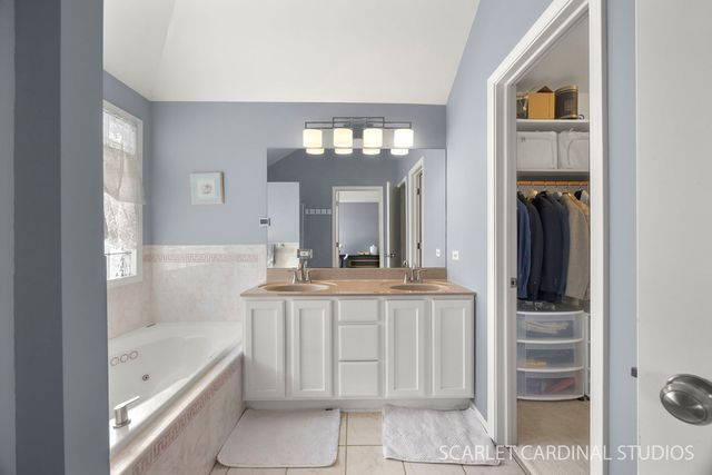 20259 S Countryside Court, Frankfort, IL 60423