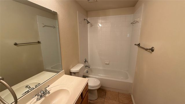 4805 Summer Oaks Lane, Fort Worth, TX 76123