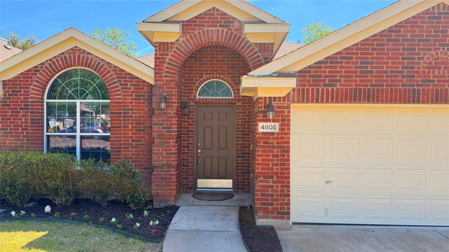4805 Summer Oaks Lane, Fort Worth, TX 76123
