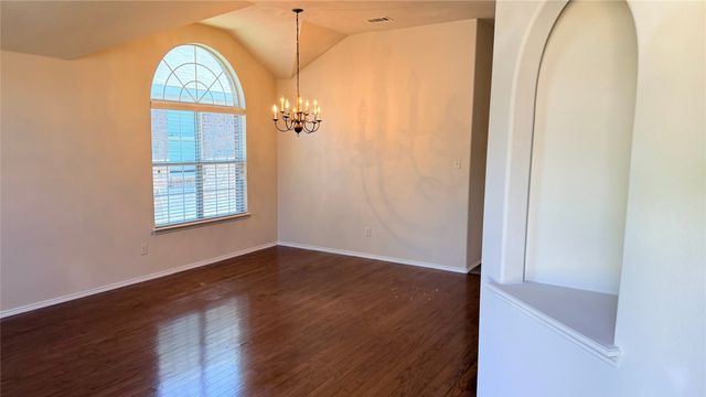 4805 Summer Oaks Lane, Fort Worth, TX 76123