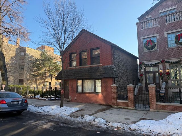 1041 W Polk Street, Chicago, IL 60607