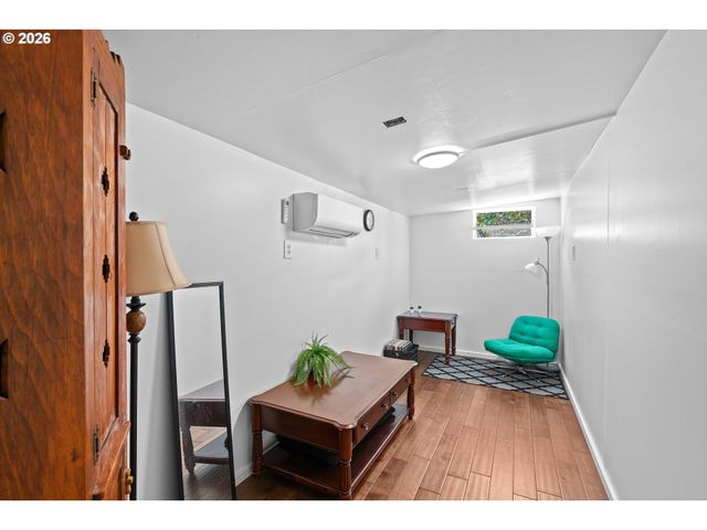 5103 Se 99TH Ave, Portland, OR 97266