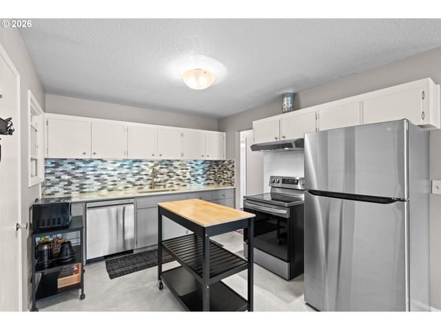 5103 Se 99TH Ave, Portland, OR 97266