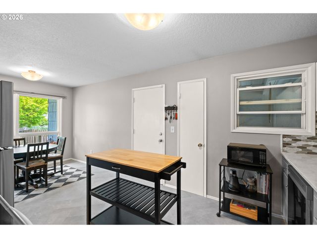 5103 Se 99TH Ave, Portland, OR 97266