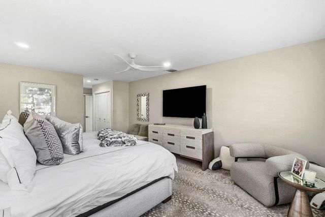 49 Eastgate Drive B, Boynton Beach, FL 33436