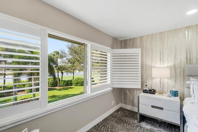 49 Eastgate Drive B, Boynton Beach, FL 33436