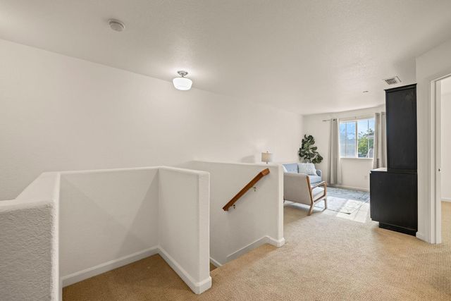 1608 Esplanade Cir, Folsom, CA 95630