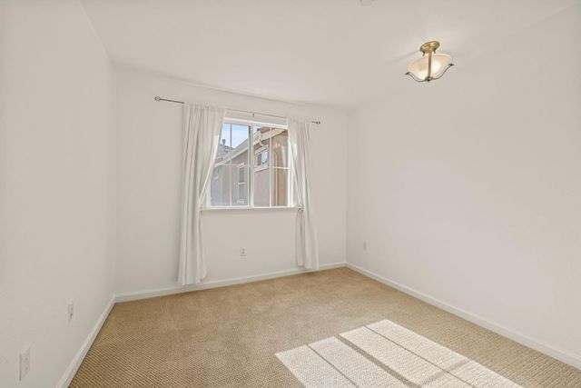 1608 Esplanade Cir, Folsom, CA 95630