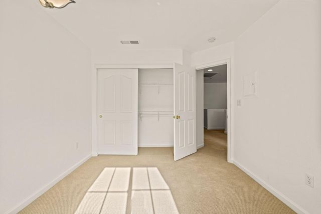 1608 Esplanade Cir, Folsom, CA 95630