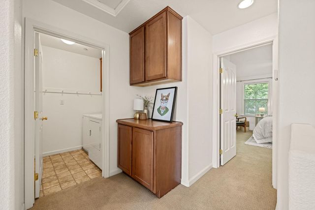 1608 Esplanade Cir, Folsom, CA 95630