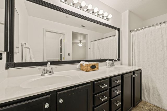 1608 Esplanade Cir, Folsom, CA 95630
