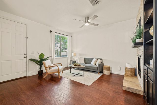 1608 Esplanade Cir, Folsom, CA 95630