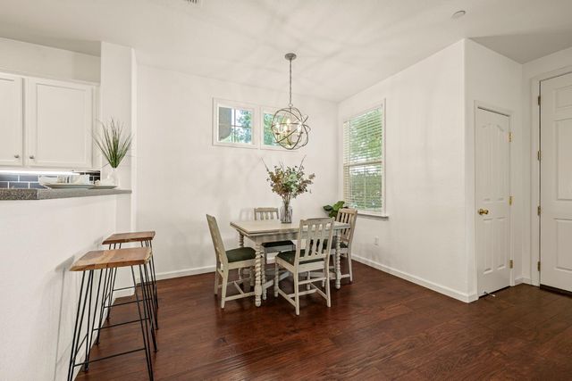 1608 Esplanade Cir, Folsom, CA 95630