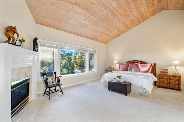 1360 Canterbury Drive, Kings Beach, CA 96143