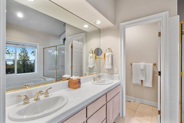 1360 Canterbury Drive, Kings Beach, CA 96143